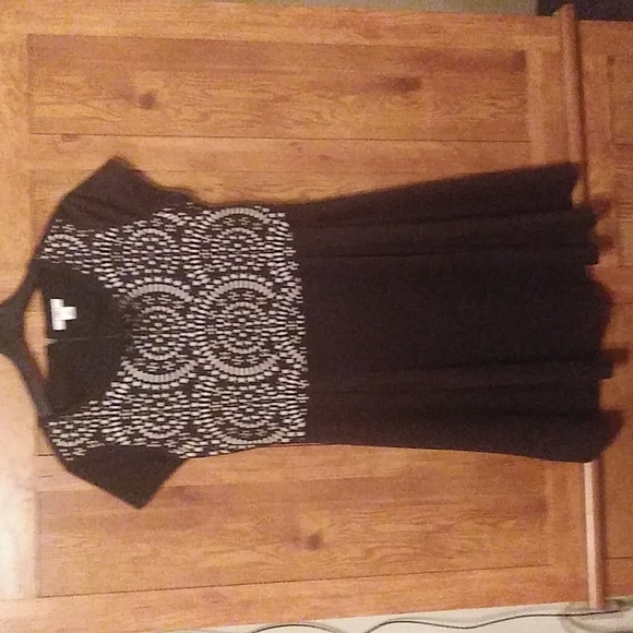 Cato Dresses & Skirts - EUC Cato Dress.  Size 12.  H1